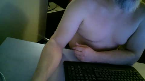 Snapshot of grooce_sub chatting on 12-10-24, 12:06 Grooce online show from 12-10-24, 12:06
