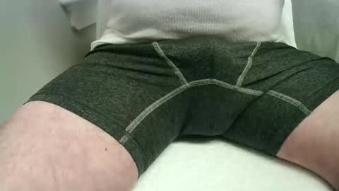 Snapshot of growerandrunner chatting on 09-09-25, 03:06 growerandrunner online show from 09-09-25, 03:06