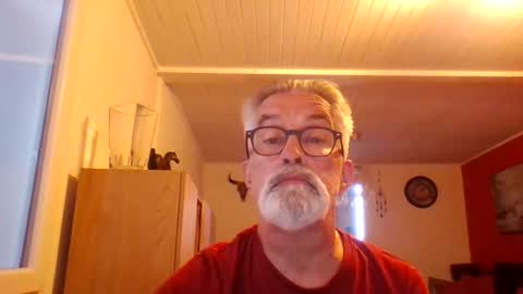 Grybear online show from 05-31-26, 11:06