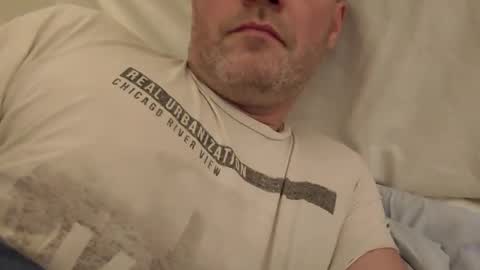 Snapshot of grzegorz34 chatting on 02-20-25, 09:31 Greg online show from 02-20-25, 09:31