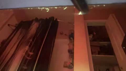 GSwaze online show from 10-25-25, 04:20