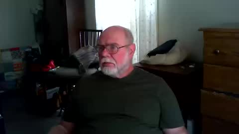 Gary online show from 10-16-25, 04:19