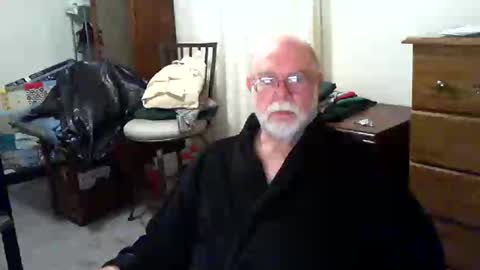 Gary online show from 10-26-25, 11:16