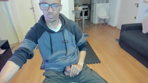 guachin_new online show from 09-27-25, 12:48