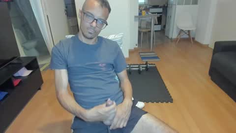 guachin_new online show from 10-09-25, 05:55