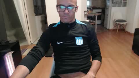Snapshot of guachin_new chatting on 05-04-26, 07:54 guachin_new online show from 05-04-26, 07:54