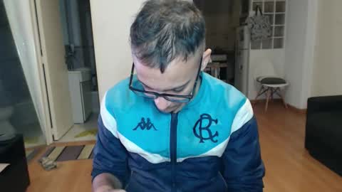 Snapshot of guachin_new chatting on 05-11-26, 11:35 guachin_new online show from 05-11-26, 11:35