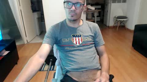 Snapshot of guachin_new chatting on 06-04-26, 03:23 guachin_new online show from 06-04-26, 03:23