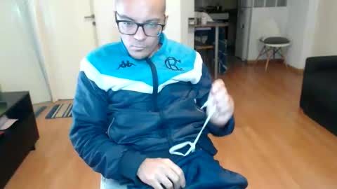 Snapshot of guachin_new chatting on 06-07-26, 02:59 guachin_new online show from 06-07-26, 02:59