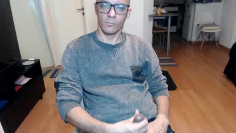 Snapshot of guachin_new chatting on 07-23-26, 03:04 guachin_new online show from 07-23-26, 03:04