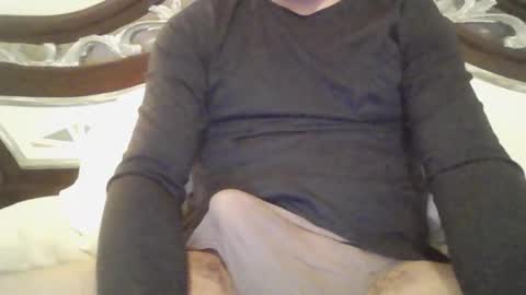 Snapshot of guapete_21x chatting on 02-13-26, 12:28 guapete 21x online show from 02-13-26, 12:28