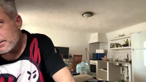 guardiannif_ online show from 03-06-25, 01:03