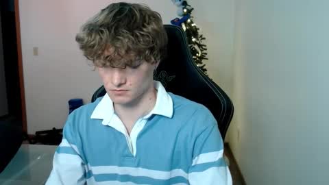 gucciboi4 online show from 01-06-26, 10:45