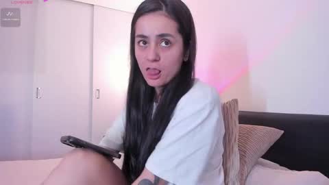 Elena online show from 02-13-25, 05:54