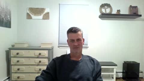 gudguy2025 online show from 05-24-26, 11:32