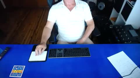 guesswhatigot2 online show from 02-03-25, 08:24