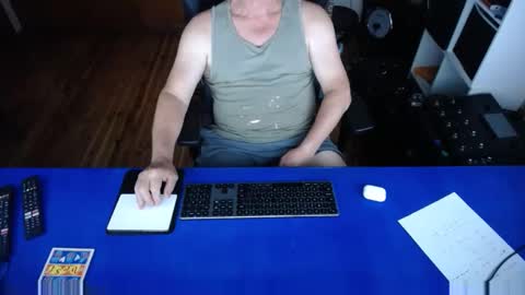 guesswhatigot2 online show from 02-06-25, 09:22