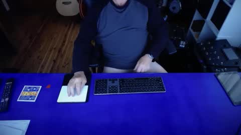 guesswhatigot2 online show from 03-07-25, 07:08