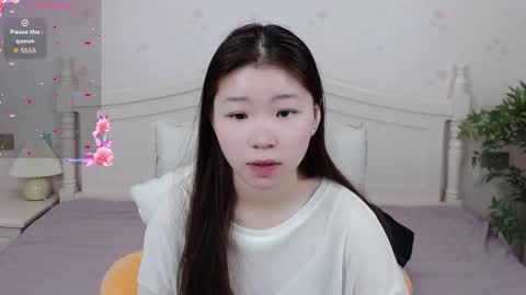 Snapshot of guguuuusjxbm888 chatting on 01-09-26, 09:45 Lexi online show from 01-09-26, 09:45