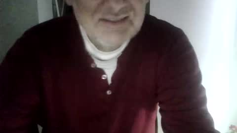 Dislove online show from 11-26-25, 10:27