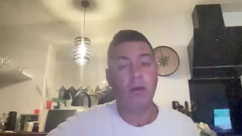 guil0 online show from 10-07-25, 03:58