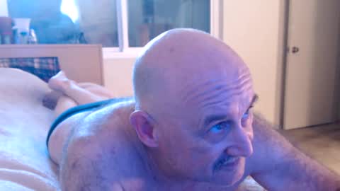 Snapshot of guitarsexgod chatting on 03-07-25, 06:00 Mario online show from 03-07-25, 06:00