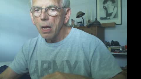 Snapshot of gulfcoast1952 chatting on 06-06-26, 04:44 Roy online show from 06-06-26, 04:44