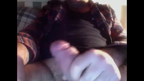 Snapshot of gulliverfuck chatting on 02-06-25, 01:27 Gulliver online show from 02-06-25, 01:27
