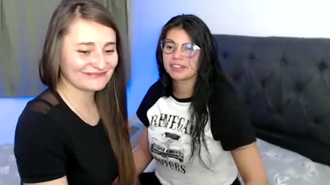 Snapshot of gumball_room chatting on 12-31-24, 09:50 Vane blonde and Hazell black hair online show from 12-31-24, 09:50