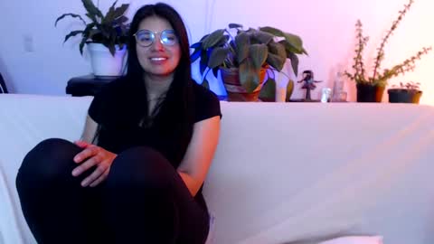 Snapshot of gumball_room chatting on 02-10-25, 05:30 Vane blonde and Hazell black hair online show from 02-10-25, 05:30