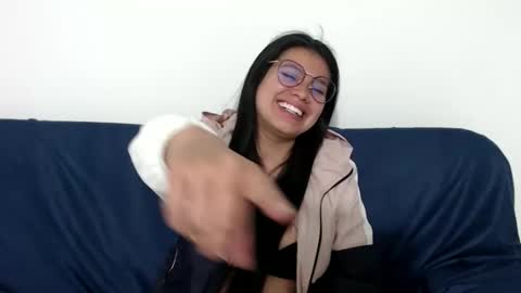 Snapshot of gumball_room chatting on 09-16-25, 07:26 Vane blonde and Hazell black hair online show from 09-16-25, 07:26