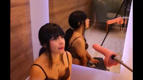 gummyluv online show from 11-28-25, 01:08