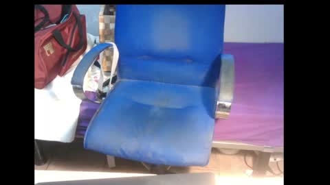 gusanito_enano online show from 05-18-26, 09:26