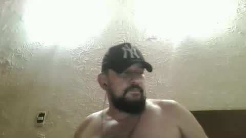 gustavo1350 online show from 05-02-26, 01:54