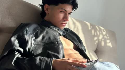 Guts online show from 01-07-25, 07:17