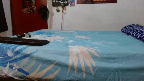 Guts online show from 10-22-25, 05:13