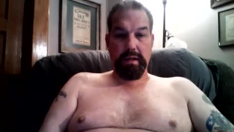 Snapshot of guy4fun8 chatting on 12-06-24, 06:04 guy4fun8 online show from 12-06-24, 06:04