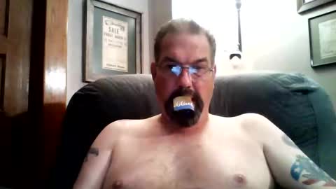 Snapshot of guy4fun8 chatting on 09-16-25, 06:25 guy4fun8 online show from 09-16-25, 06:25