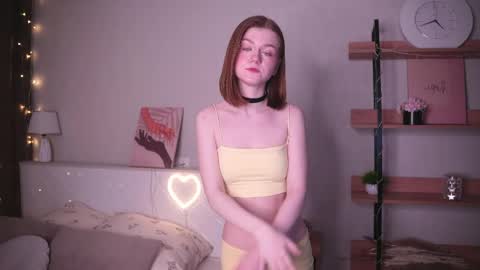 Snapshot of gwendatortoriello chatting on 05-23-26, 11:03 Hello everyone Im May online show from 05-23-26, 11:03