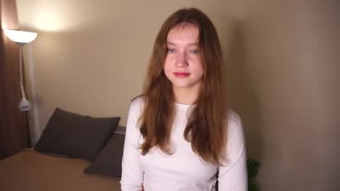 Molly online show from 06-04-26, 04:40