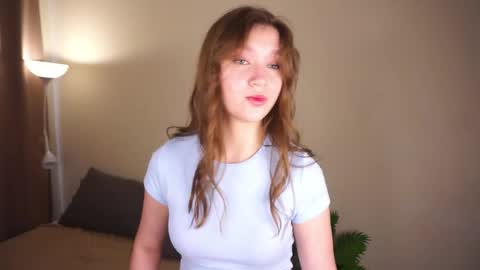 Molly online show from 06-06-26, 05:23