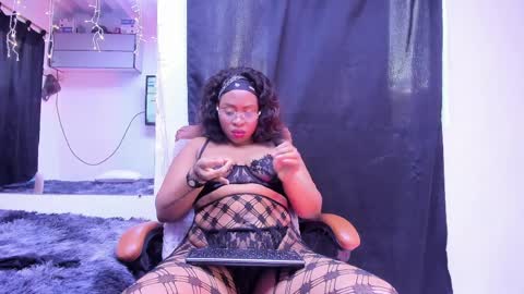 gyda_bahiana online show from 03-25-26, 09:10