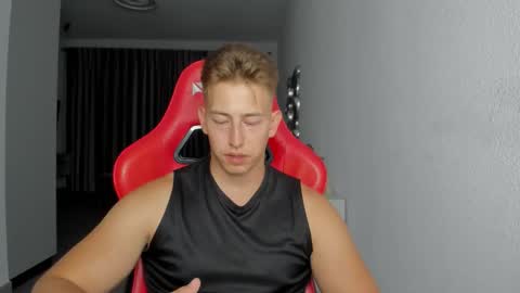 Snapshot of gym_alpha chatting on 10-30-25, 09:26 Oliver online show from 10-30-25, 09:26