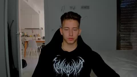 Snapshot of gym_alpha chatting on 02-18-26, 03:08 Oliver online show from 02-18-26, 03:08