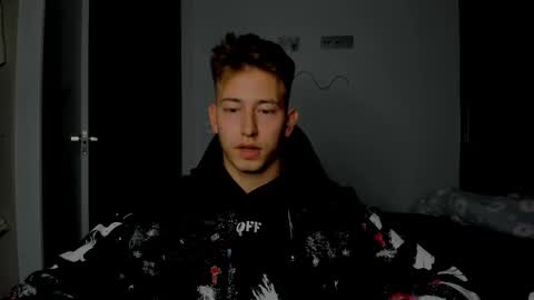 Snapshot of gym_alpha chatting on 02-24-26, 11:47 Oliver online show from 02-24-26, 11:47