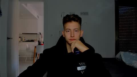 Snapshot of gym_alpha chatting on 02-26-26, 01:54 Oliver online show from 02-26-26, 01:54