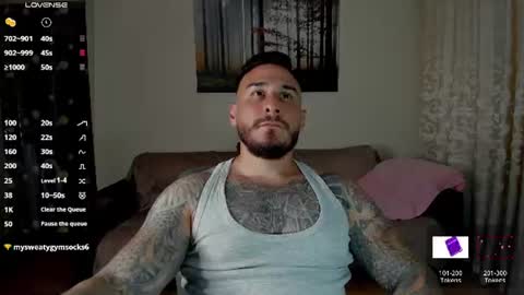 Snapshot of gymdominus chatting on 06-12-26, 03:22 gymdominus online show from 06-12-26, 03:22