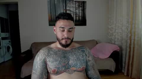 Snapshot of gymdominus chatting on 06-14-26, 09:22 gymdominus online show from 06-14-26, 09:22