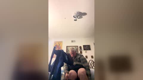 Snapshot of gymrat1123 chatting on 03-13-26, 05:14 gymrat1123 online show from 03-13-26, 05:14