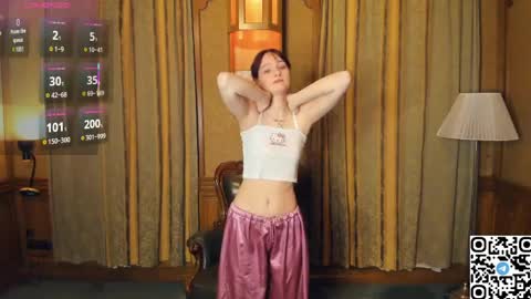 Kelly  Lilly online show from 04-10-26, 08:02